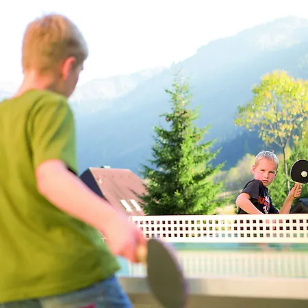 ホテル Jufa ドナースバッハヴァルト