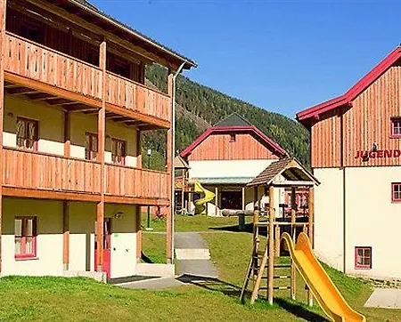 ホテル Jufa ドナースバッハヴァルト