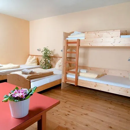 Jufa Hotel 3*
